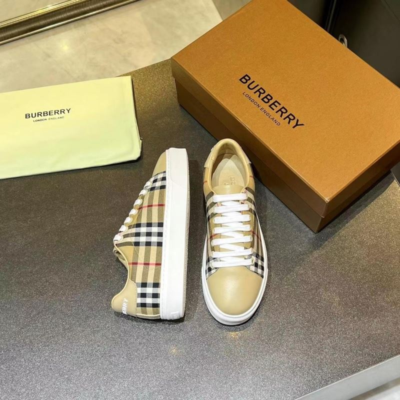 Burberry Low Shoes